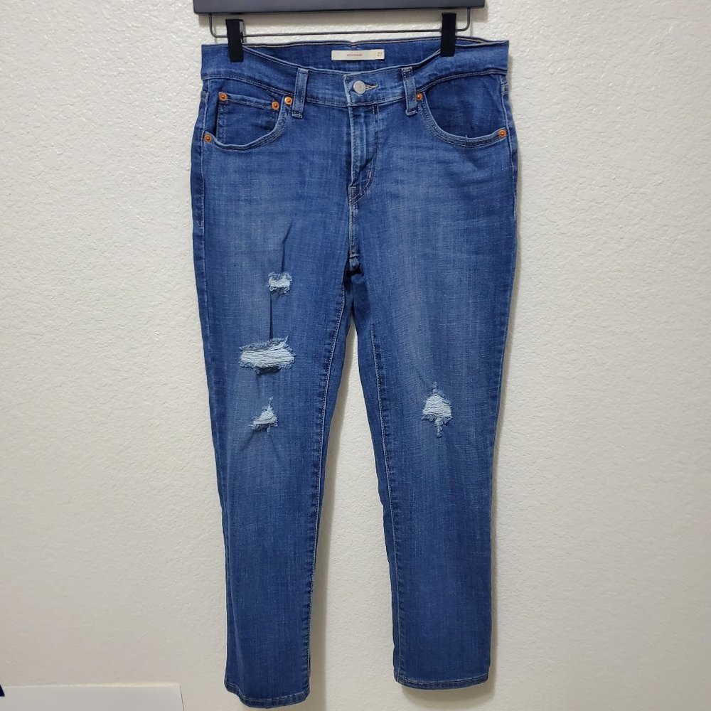 Levi's Boyfriend jeans mid rise distressed crop relaxed fit